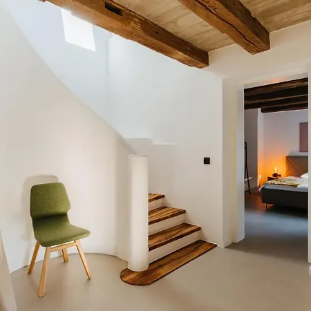 Lisa - With Swimming Pool And Huge Garden Villa *