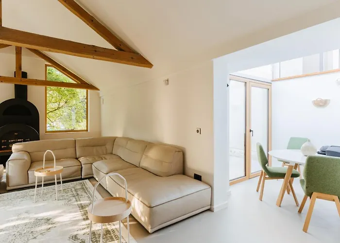 Lisa - With Swimming Pool And Huge Garden * モジリェ